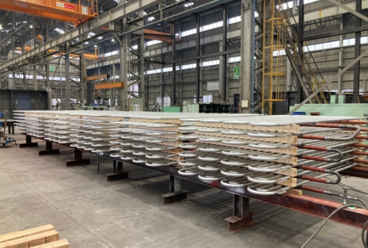 過熱器管パネル製作