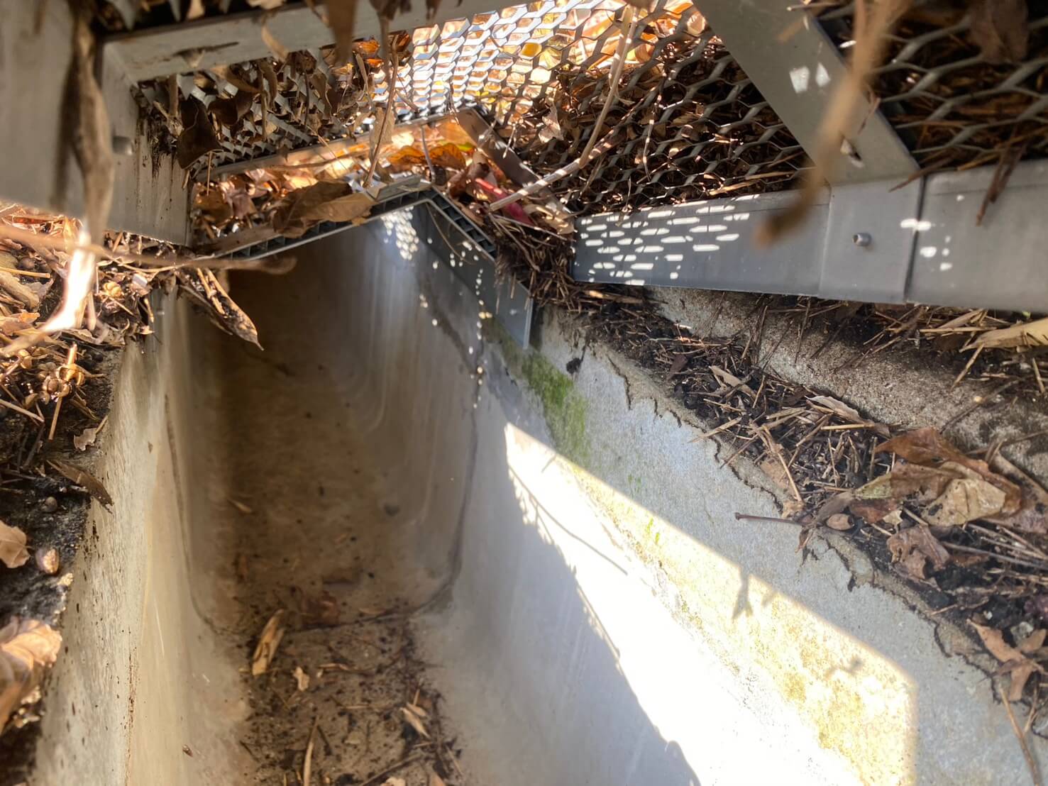 設置後内部(4年8ヶ月後)