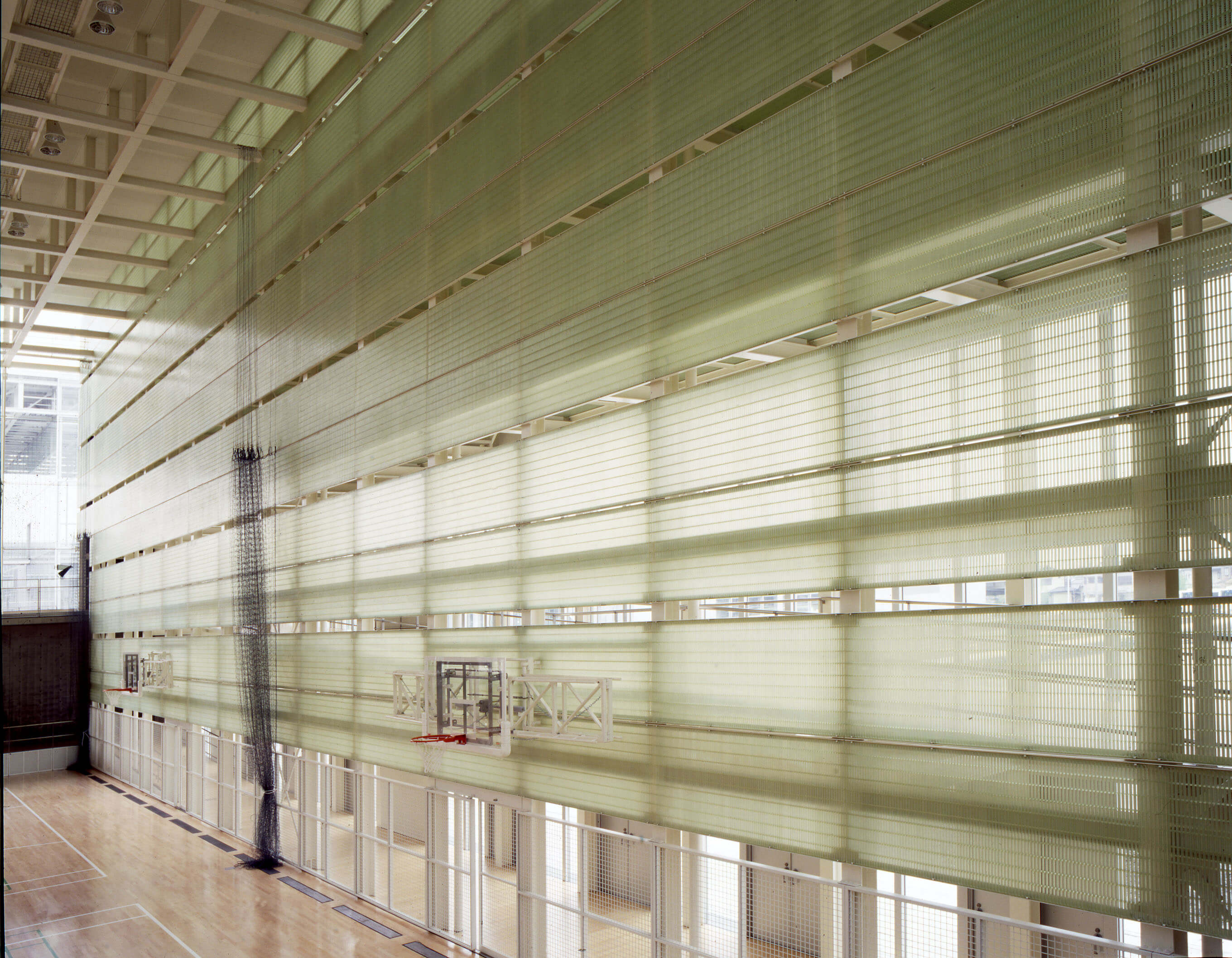 目隠し材としてのＦＲＰグレーチング