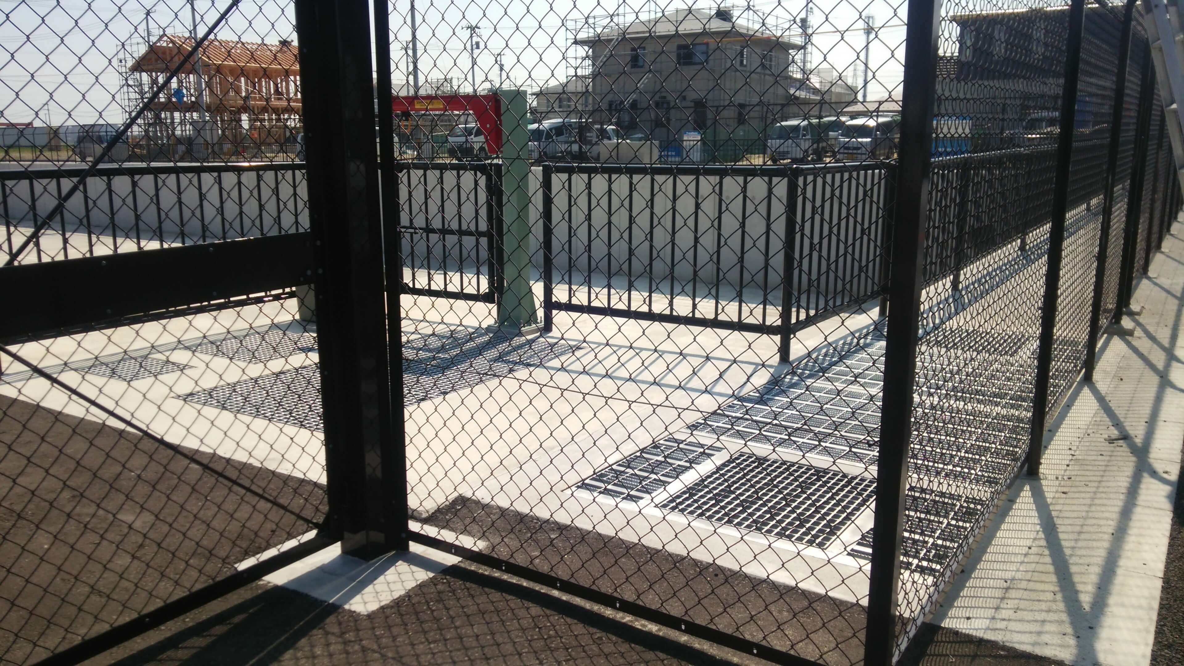 長スパングレーティグの親子蓋の実績